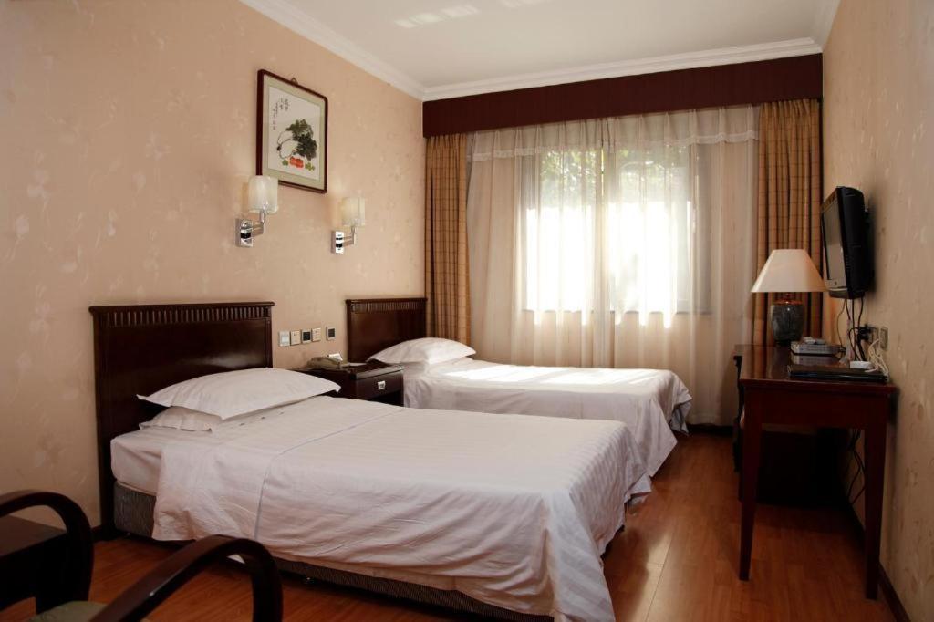 Hujialou Hot Spring Hotel Peking  Buitenkant foto